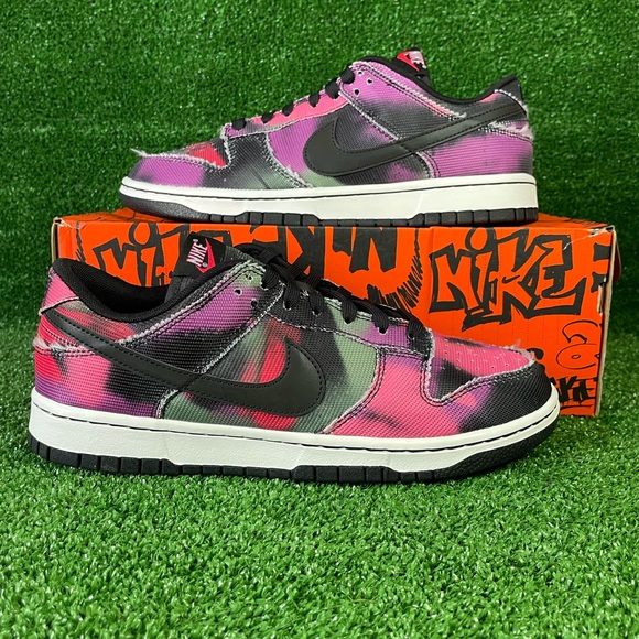 Dunk Low main image 4
